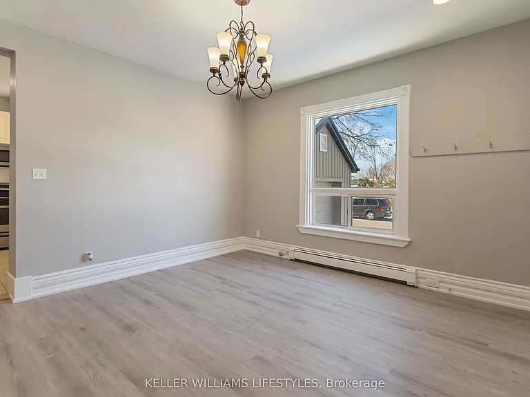 79 Beaconsfield Ave #1 — Photo 8