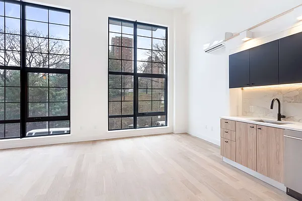 Rented by Carnegie Management Inc | media 29