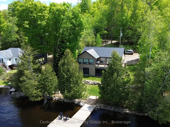 75 Martin Rd, Hastings Highlands, ON K0L 1C0
