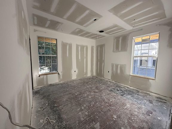 3rd image of 1187 Central Ave