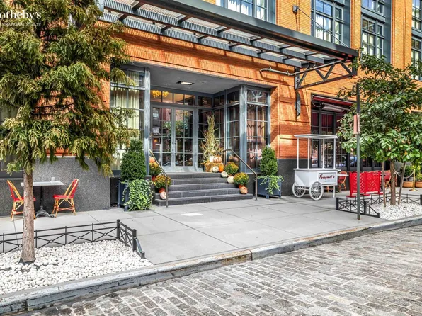 450 Washington Street image 19 of 19