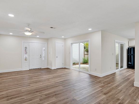 5th image of 3530 La Mancha Way