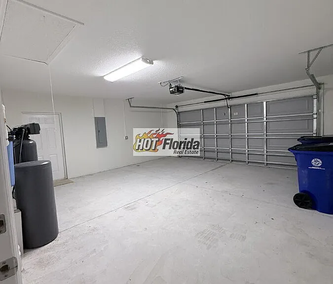 2320 W Wellston Rd — Photo 32
