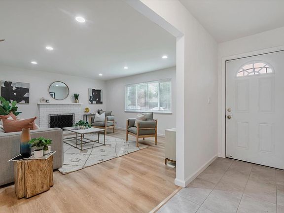 5th image of 187 Adler Ave
