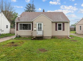 1822 Jefferson St, Oshkosh, WI 54901