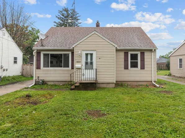 1822 Jefferson St, Oshkosh, WI 54901