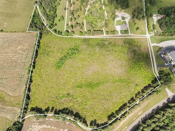 Wade Rd, Loudon, TN 37774