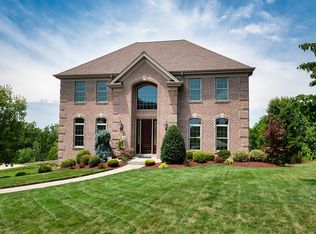 308 Braeburn Dr, Mcmurray, PA 15317