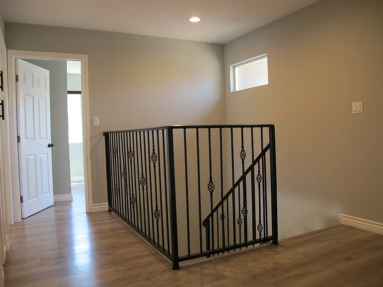 7542 Denny Ave — Photo 14