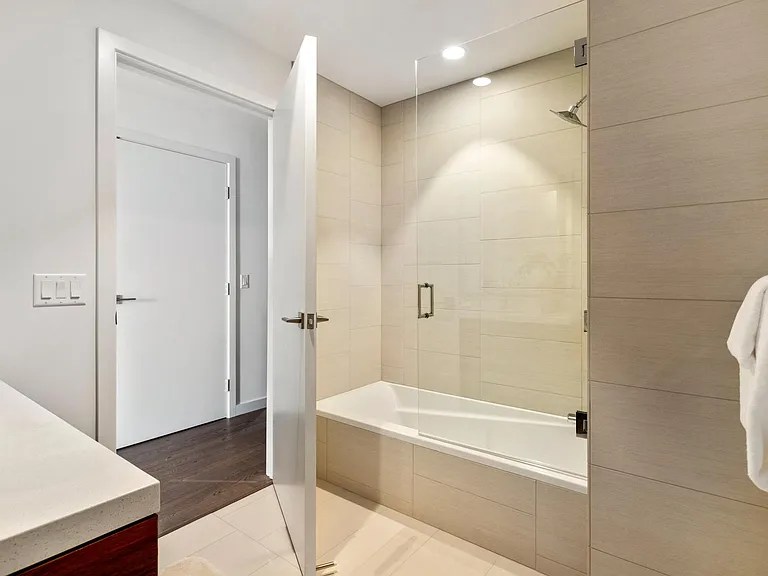 188 Bellevue Way NE #1707 — Photo 20