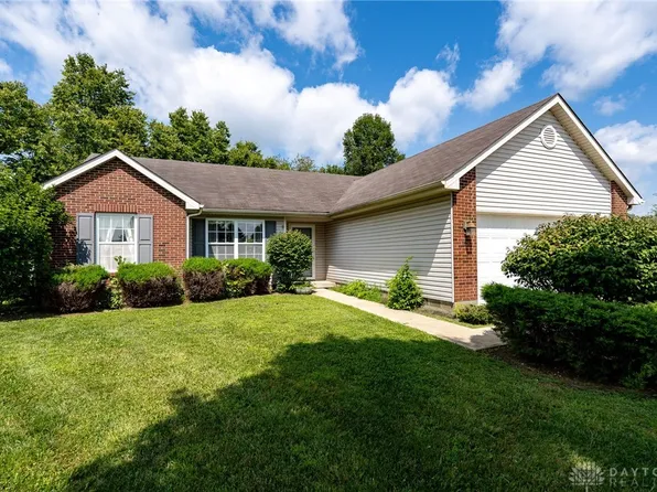 8728 Plum Creek Ct, Franklin, OH 45005