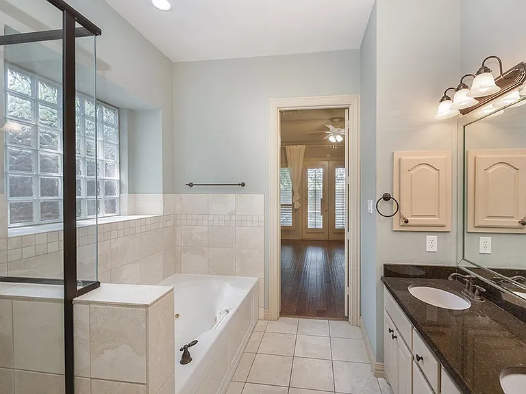 2221 Madera St — Photo 15