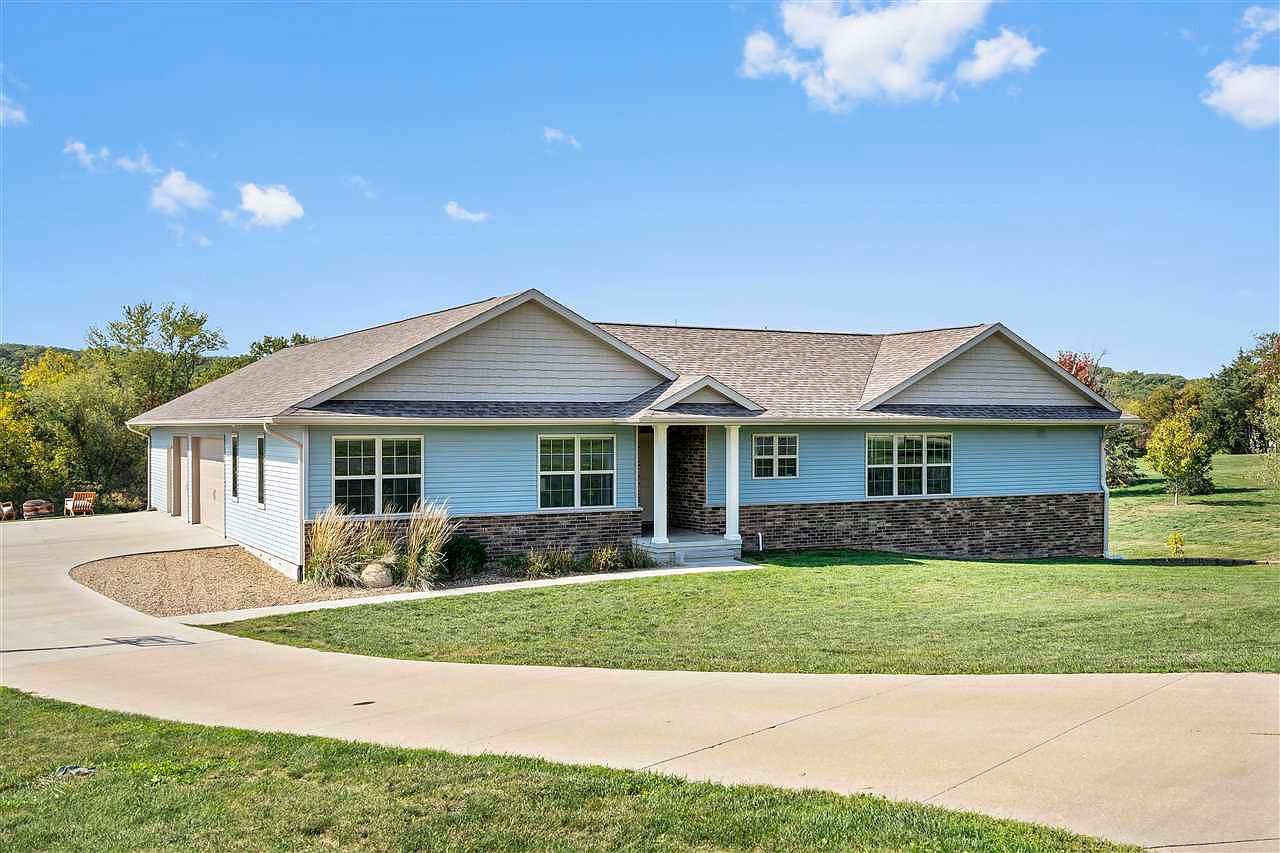 2627 Hunter Ct NW, Swisher, IA 52338 Zillow