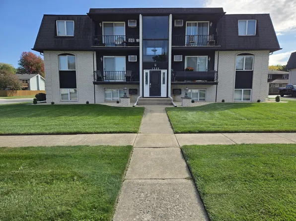 1325 Willow Ct #1, Schererville, IN 46375