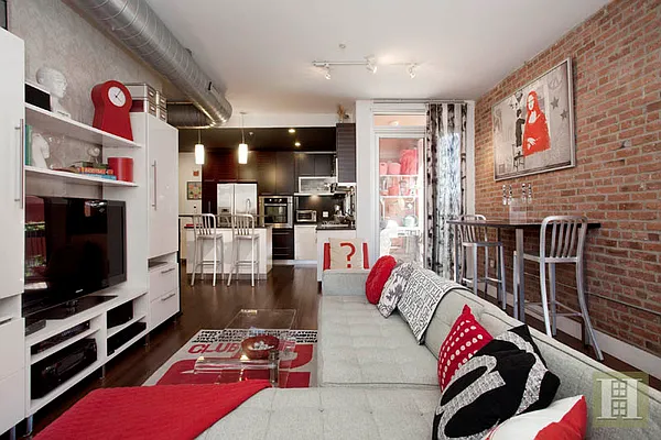 Sold by Halstead Property | media 8