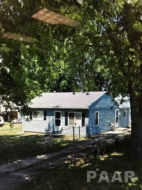 537 Dempsey St photo 1