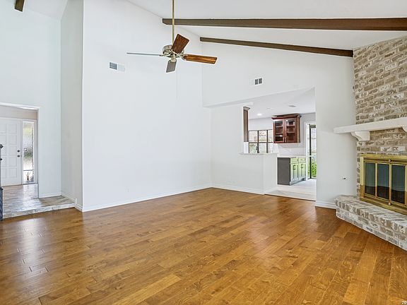 3rd image of 11314 WHISPER DAWN ST