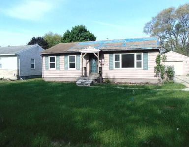 9236 Washington St, Romulus, MI, 48174