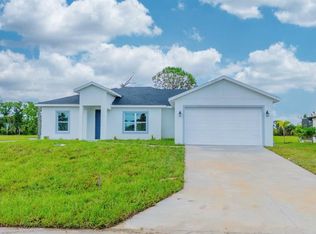 46 Master Dr, Placida, FL 33946