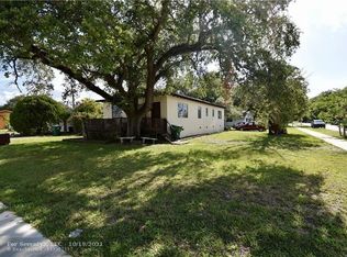 6151 SW 35th St, Miramar, FL 33023