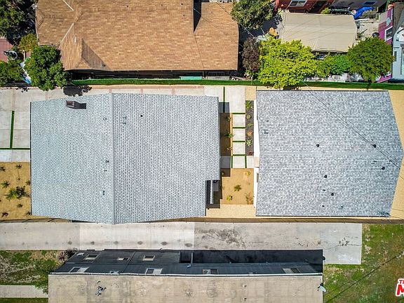 3rd image of 3127 W 60th St