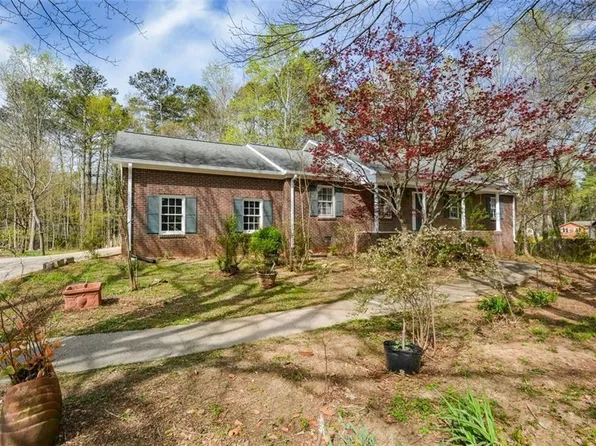667 Longwood Ct SW, Marietta, GA 30008