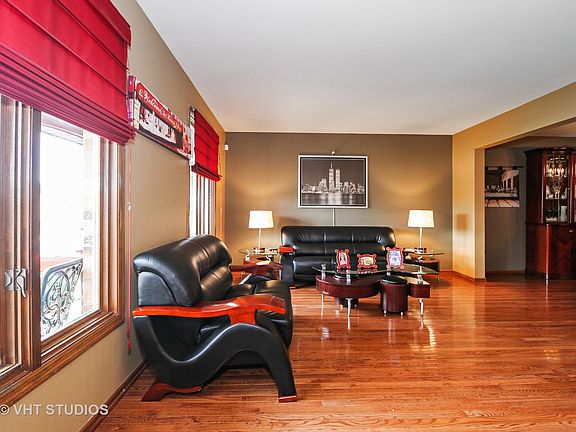3rd image of 14368 Creek Crossing Dr