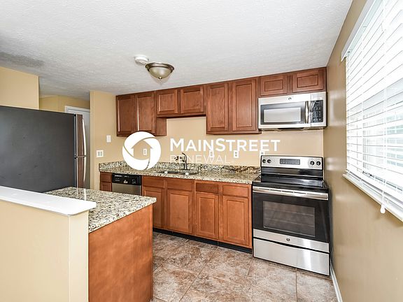 5th image of 9320 Plumwood Pl