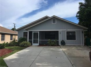 822 97th Ave N, Naples, FL 34108