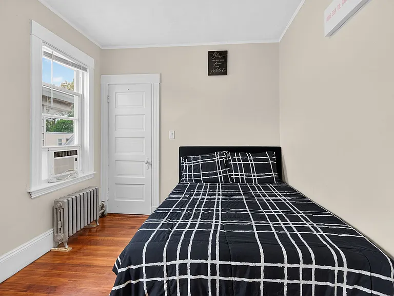 64 Topliff St #3 — Photo 12