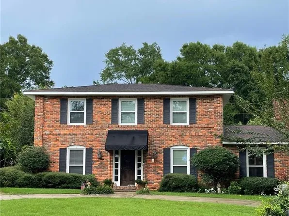 1171 Santa Maria Ct, Mobile, AL 36693