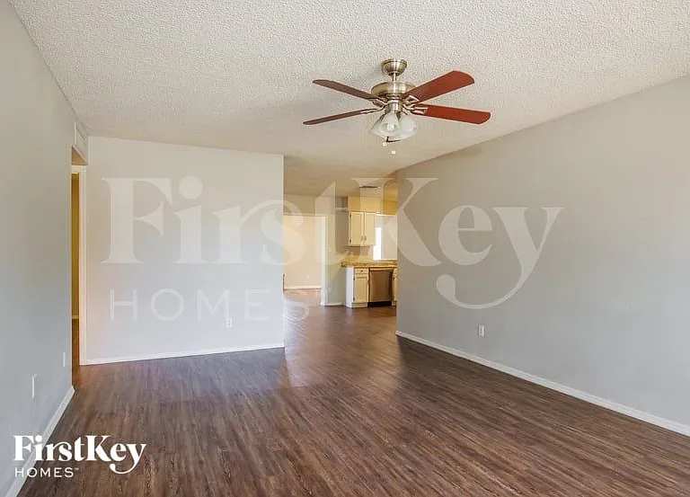 3826 W Villa Rita Dr — Photo 3