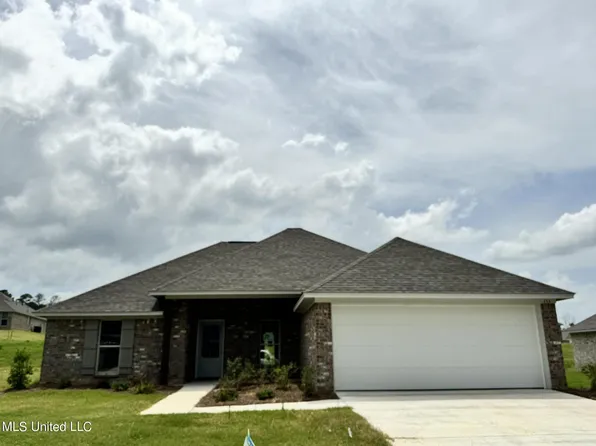 253 Chartleigh Cir, Canton, MS 39046