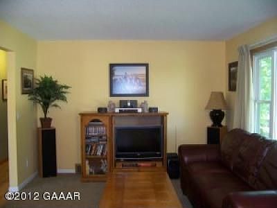 5th image of 713 Garden Dr SW