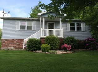 157 Melissa Dr, Mount Pleasant, PA 15666