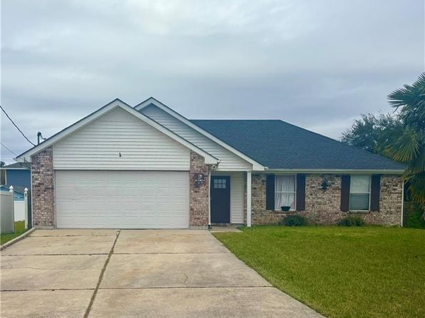 1979 Palmetto St, Lafitte, LA 70067
