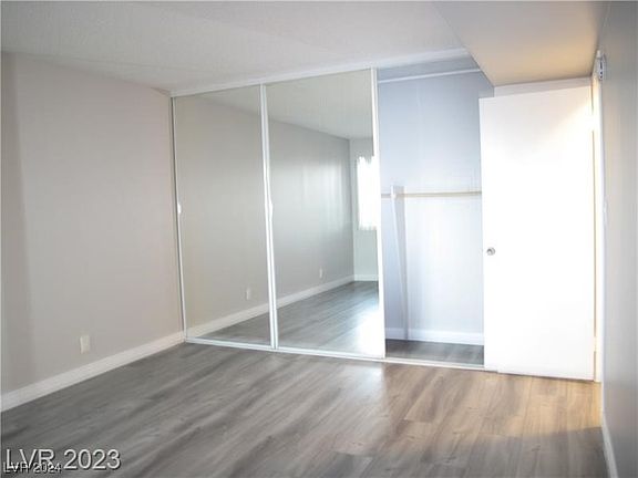 5th image of 1390 Vegas Valley Dr APT 35
