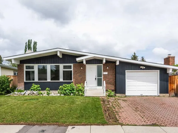 660 S Queen Charlotte Dr SE, Calgary, AB T2J 4T6