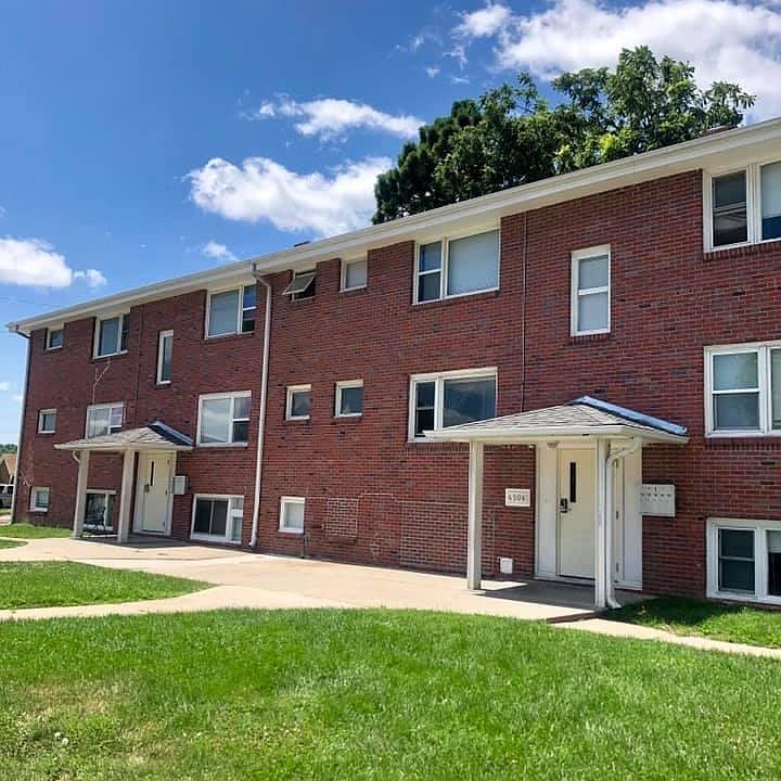 1st image of 4502 N 49th St APT 1