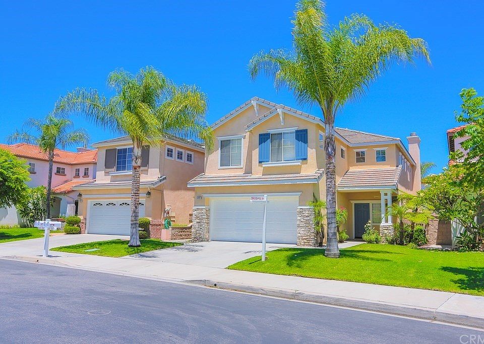 1st image of 5444 Gateway Dr