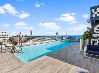 The Strand On Ocean Drive, Miami Beach, FL 33139