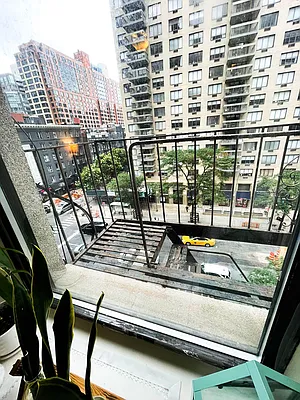 Rented by Corcoran | media 9