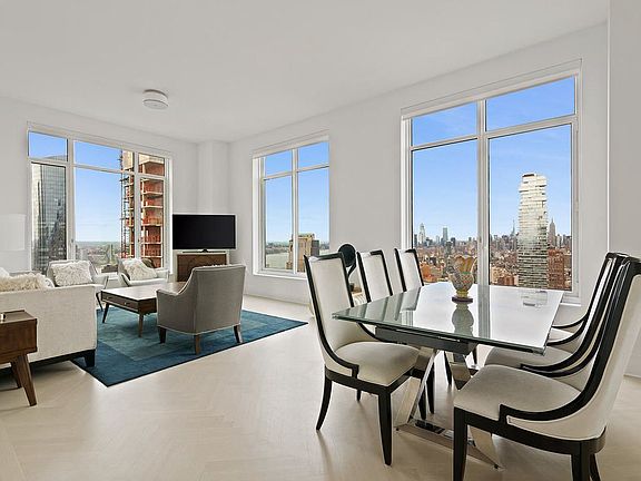 4th image of 30 Park Pl #53A