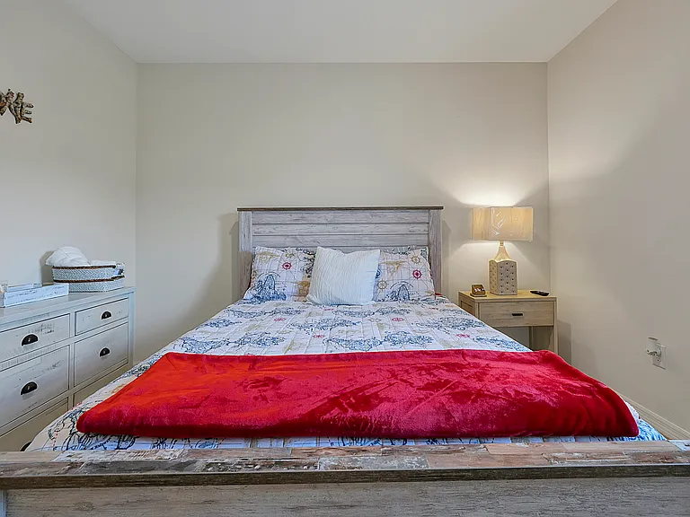 9673 Black Walnut Dr — Photo 31