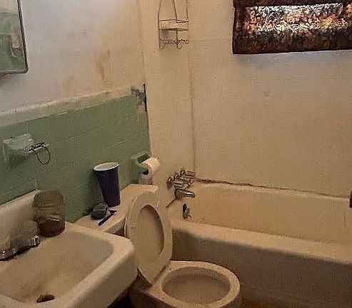 5th image of 1205 2nd St