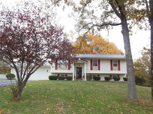 409 Flucom Mdws, De Soto, MO 63020