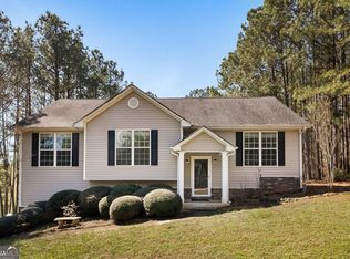 294 Pine Ridge Cir, Winterville, GA 30683