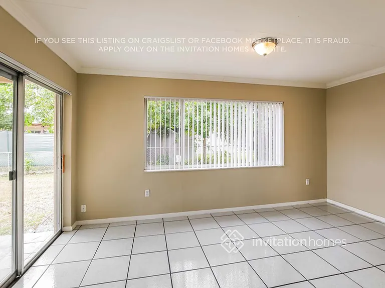 11650 NW 31st St — Photo 5