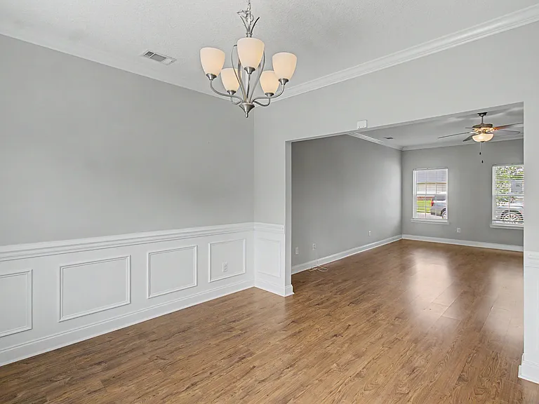 245 Alcott Cir — Photo 7