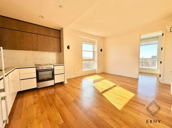 1326 Ocean Avenue image 1 of 18